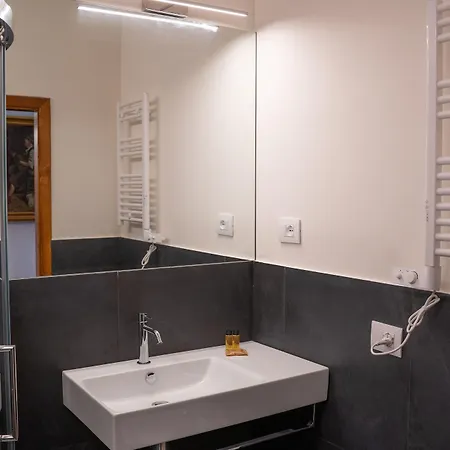 Frühstückspension Residenza Degli Speziali 4*